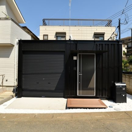 TSUTSUMIのコンテナハウス施工事例1