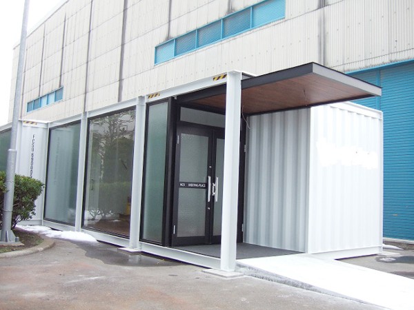 ジャカコンのコンテナハウス施工事例5