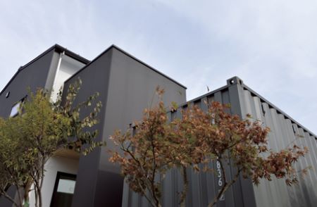 カタチ創庫のコンテナハウス施工事例